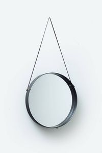 PRODUZIONE ITALIANA - Specchio con cornice in metallo verniciato  attacco a muro in pelle. Anni '60 cm 100x50