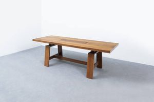 SILVIO COPPOLA - Tavolo in legno massello di noce  completo di accessori in ceramica. Prod. Bernini anni '70 cm 73x220x80