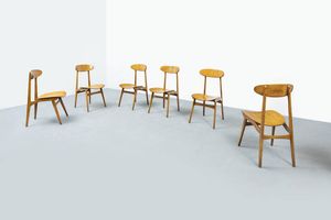 PRODUZIONE SCANDINAVA - Sei sedie in legno chiaro. Anni '50 cm 85x42 5x47