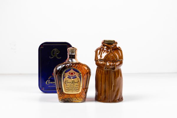 Abbot's Choice, Blended Scotch Whisky<BR>Crown Royal, Blended Canadian Whisky<BR>  - Asta Vini e Distillati da collezione e da investimento - Associazione Nazionale - Case d'Asta italiane