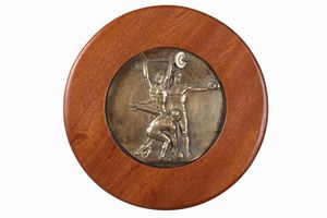 Otto dischi in bronzo con specialit sportive, XX secolo  - Asta Lo Sport nell'Arte - Associazione Nazionale - Case d'Asta italiane