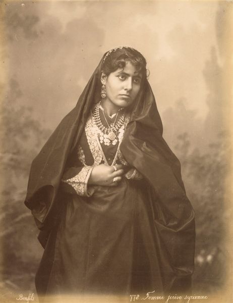 ,Félix Bonfils : Femme juive syrienne  - Asta Fotografia dell'800: album di viaggio - Associazione Nazionale - Case d'Asta italiane