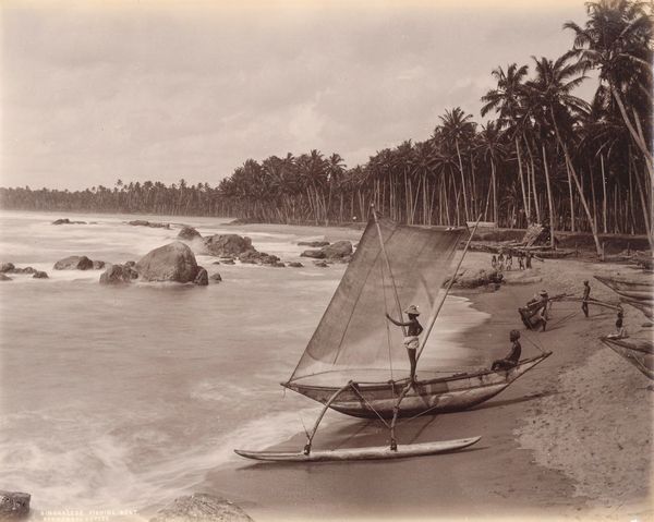 ,Charles Thomas Scowen : Singhalese fishing boat, Colombo, Ceylon  - Asta Fotografia dell'800: album di viaggio - Associazione Nazionale - Case d'Asta italiane