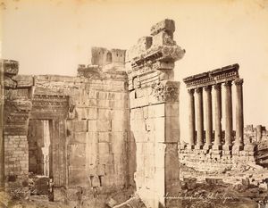 ,Félix Bonfils - Balbek, Colonnes du temple du Soleil, Syrie