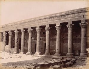 ,Pascal Sébah - Phylae Grande temple, Colonnade du Nord