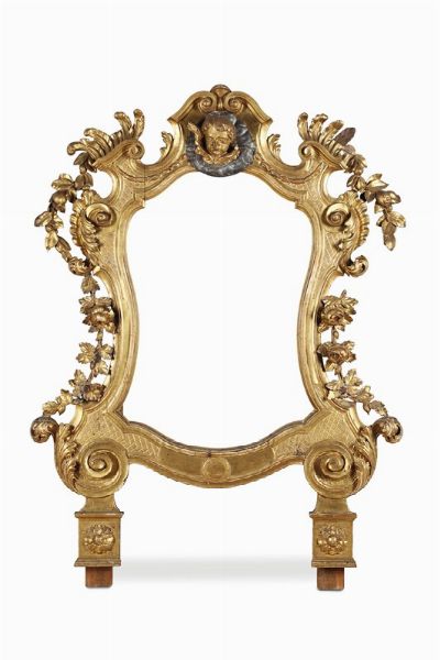 Cornice in legno intagliato e dorato, Italia XVII-XVIII secolo  - Asta Antiquariato - Associazione Nazionale - Case d'Asta italiane