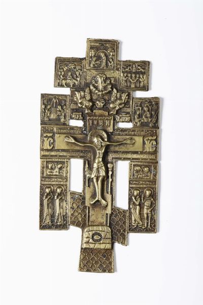 Crocifisso in bronzo dorato, Russia XIX secolo  - Asta Antiquariato - Associazione Nazionale - Case d'Asta italiane