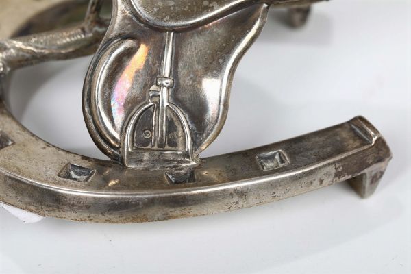Due bugie diverse in argento, XX secolo  - Asta Antiquariato - Associazione Nazionale - Case d'Asta italiane