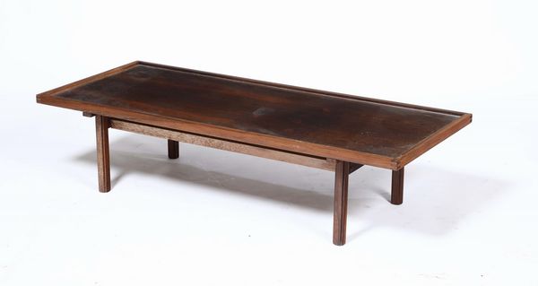Tavolino da salotto, XX secolo  - Asta Antiquariato - Associazione Nazionale - Case d'Asta italiane
