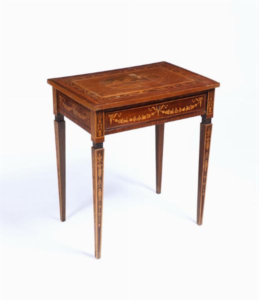 Tavolino intarsiato in stile Luigi XVI  - Asta Antiquariato - Associazione Nazionale - Case d'Asta italiane