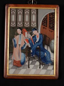 Coppia di dipinti ad olio su vetro con figure femminili in interni, Cina, XIX secolo  - Asta Antiquariato - Associazione Nazionale - Case d'Asta italiane