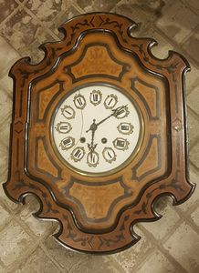 Lotto di due orologi in legno  - Asta Antiquariato - Associazione Nazionale - Case d'Asta italiane