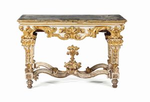 Coppia di console in legno intagliato, laccato e dorato, XVIII secolo  - Asta Antiquariato - Associazione Nazionale - Case d'Asta italiane