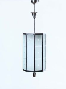 Coppia di lampadari in cristallo decorato, XX secolo  - Asta Antiquariato - Associazione Nazionale - Case d'Asta italiane