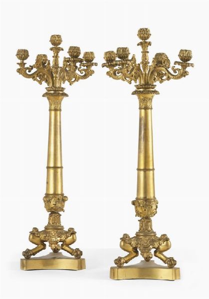 Due candelieri in bronzo dorato  - Asta ARREDI E DIPINTI ANTICHI E UN'IMPORTANTE COLLEZIONE ROMANA - Associazione Nazionale - Case d'Asta italiane