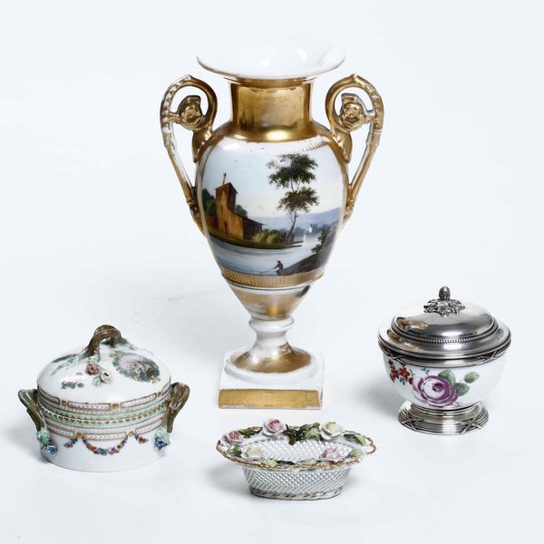 Quattro diverse porcellane<BR>Manifatture diverse, XVIII - XX secolo  - Asta Ceramiche e Vetri | Cambi Time - Associazione Nazionale - Case d'Asta italiane