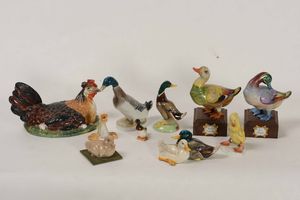 Gruppo di figurine con animali da cortile, XX secolo  - Asta Ceramiche e Vetri | Cambi Time - Associazione Nazionale - Case d'Asta italiane
