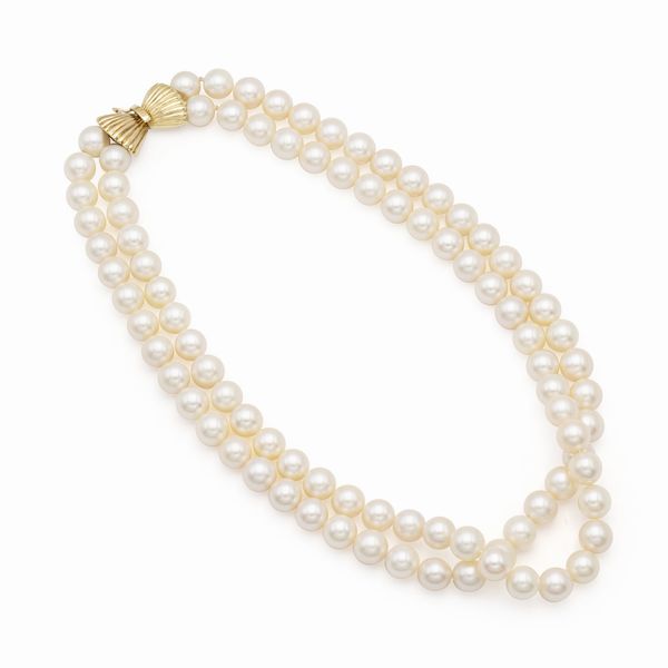 Collana a due fili di perle coltivate  - Asta Gioielli Orologi Fashion Vintage - Associazione Nazionale - Case d'Asta italiane