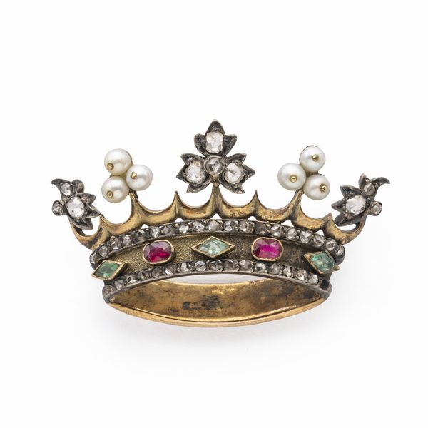 Antica spilla corona in oro giallo e rose diamante  - Asta Gioielli Orologi Fashion Vintage - Associazione Nazionale - Case d'Asta italiane