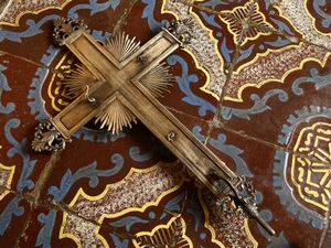 Croce astile in argento  - Asta La Collezione privata di Carlo e Mirella Panarello - Associazione Nazionale - Case d'Asta italiane