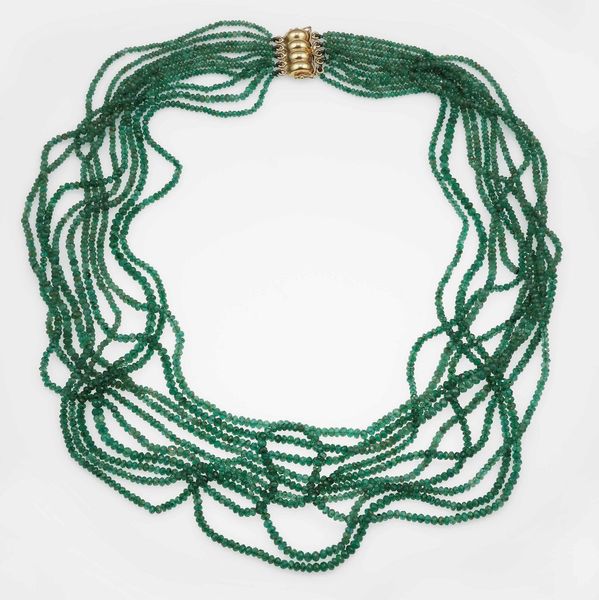 Collana a dieci fili di smeraldi taglio briolette  - Asta Fine Jewels - Associazione Nazionale - Case d'Asta italiane