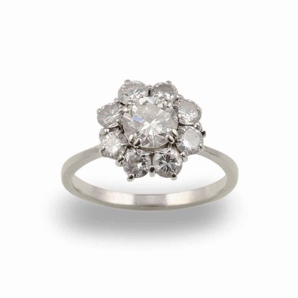 Anello a margherita con diamanti taglio brillante per ct 2.10 circa  - Asta Fine Jewels - Associazione Nazionale - Case d'Asta italiane