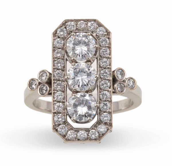 Anello con diamanti taglio brillante  - Asta Fine Jewels - Associazione Nazionale - Case d'Asta italiane