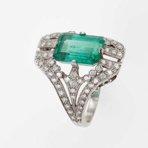 Anello con smeraldo Colombia di ct 3.08 circa e diamanti  - Asta Fine Jewels - Associazione Nazionale - Case d'Asta italiane