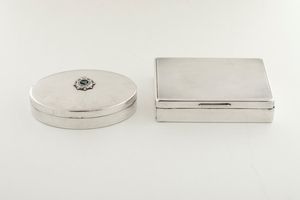 Due scatole in argento. Argenteria artistica italiana del XX-XXI secolo  - Asta Argenti - Associazione Nazionale - Case d'Asta italiane