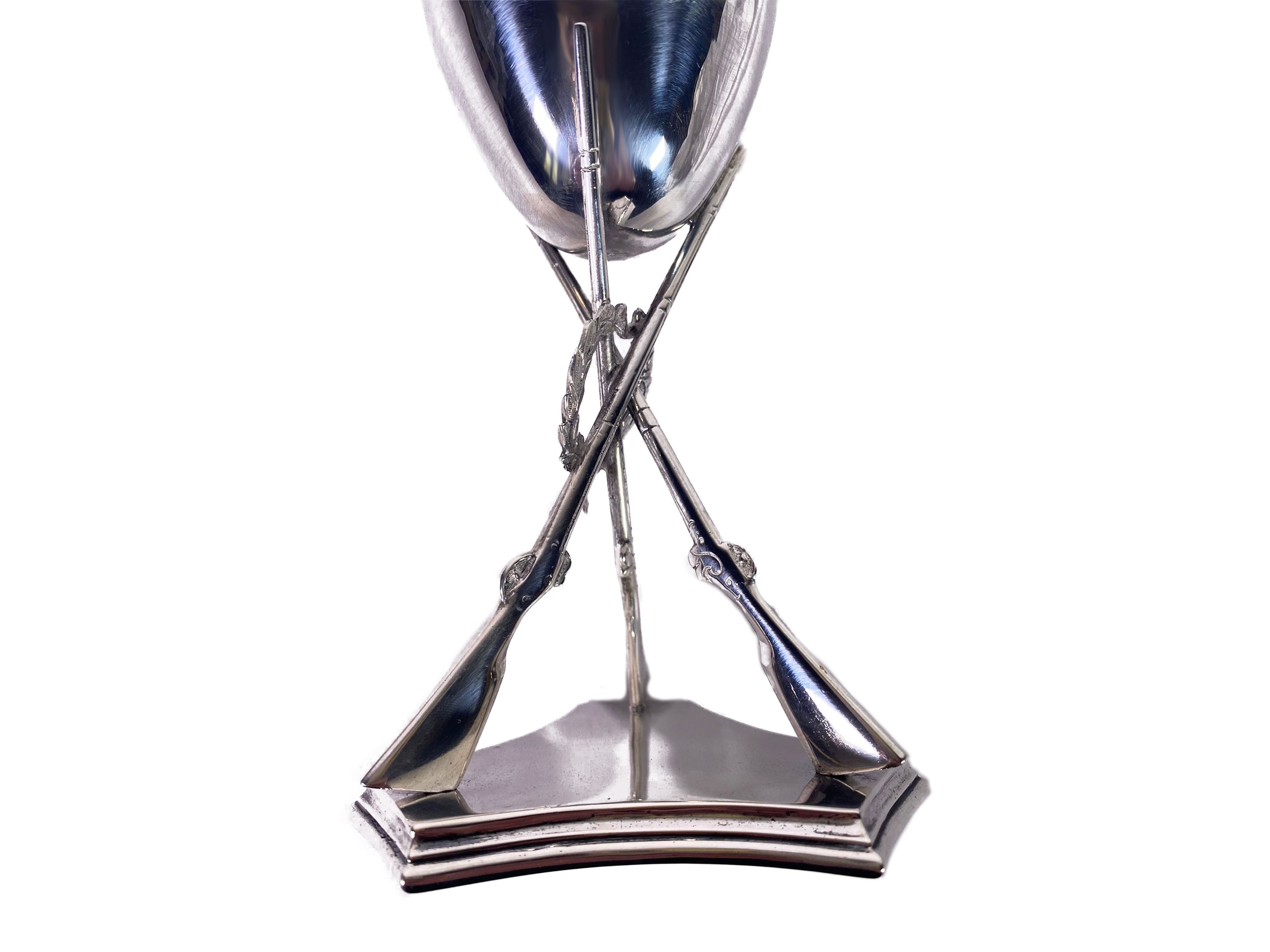 Trofeo di caccia in argento Asta L'arte di arredare Associazione Nazionale Case d'Asta Trofeo di caccia in argento Asta L'arte di arredare Associazione Nazionale Case d'Asta