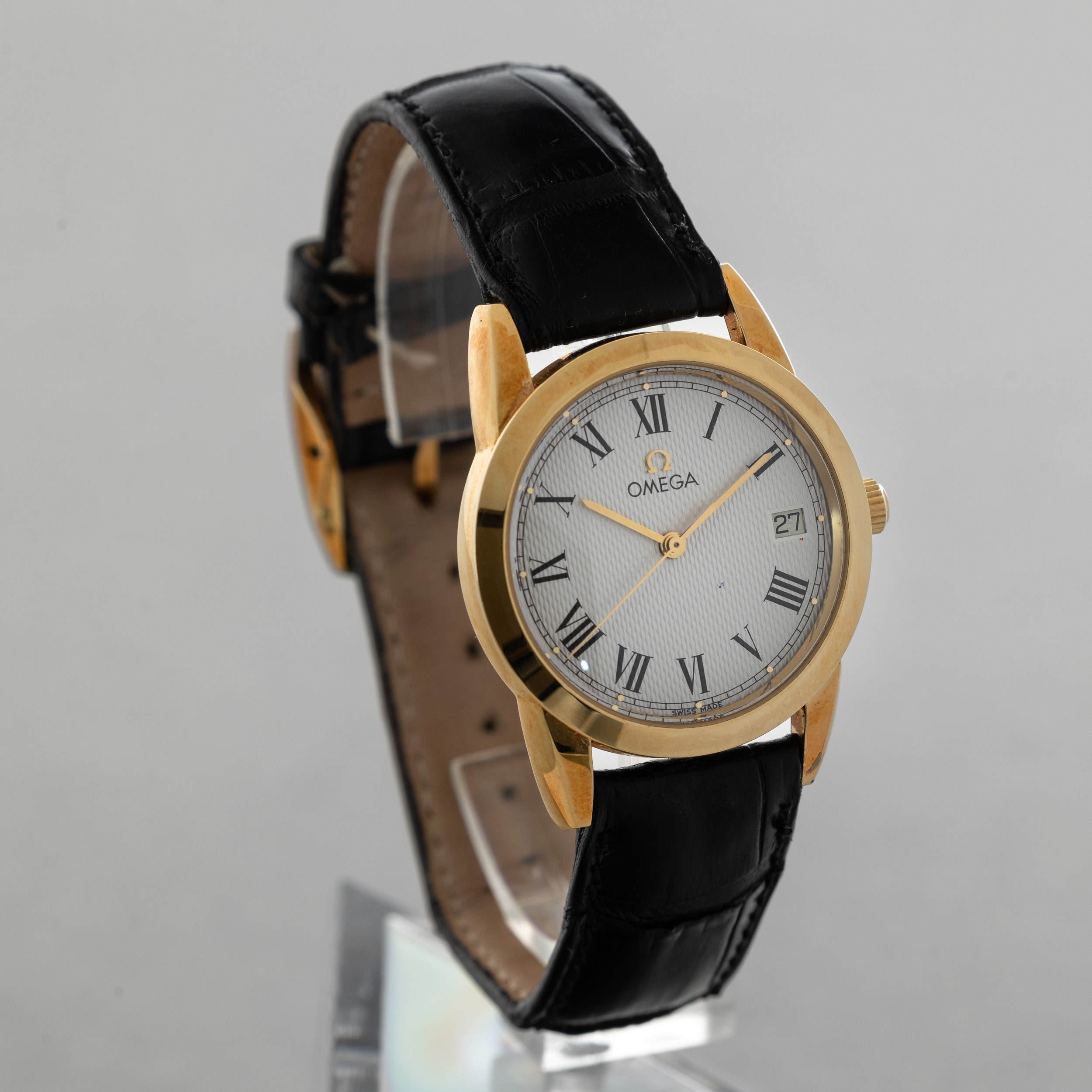 OMEGA Louis Brandt in oro giallo 18k quadrante bianco guiloche con numeri Romani e datario movimento
