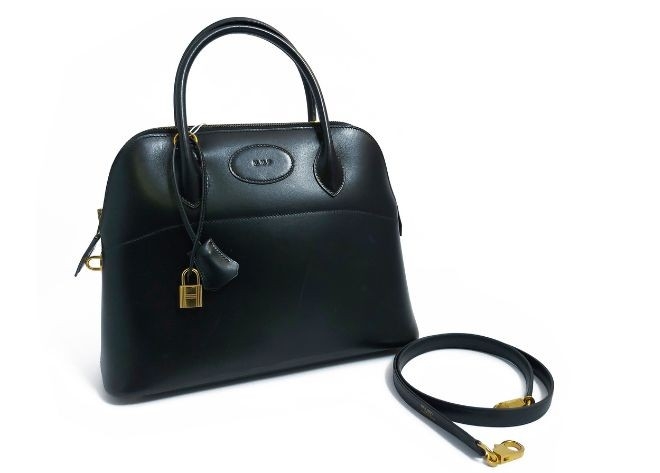 Vintagemania: l'asta a tempo di Maison Bibelot si veste d'Inverno - News