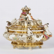 Ceramica. Maioliche e porcellane dal XVI al XIX secolo | A Tempo 